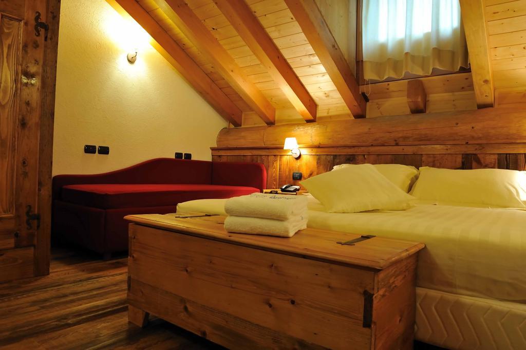 Ellex Eco Hotel Gressoney-La-Trinite Bilik gambar