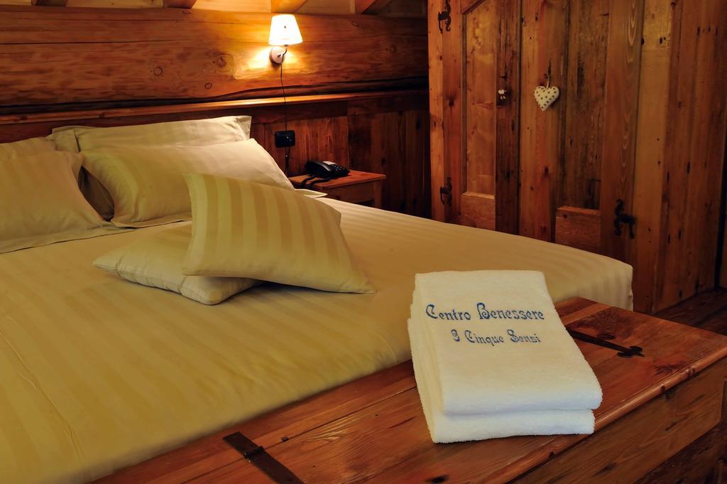 Ellex Eco Hotel Gressoney-La-Trinite Bilik gambar