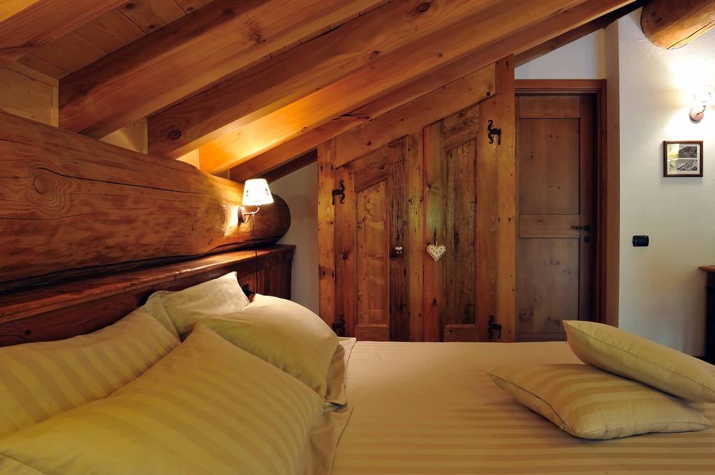 Ellex Eco Hotel Gressoney-La-Trinite Bilik gambar