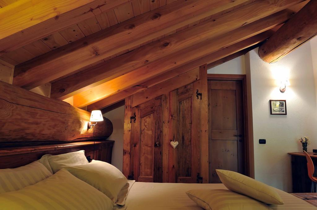 Ellex Eco Hotel Gressoney-La-Trinite Bilik gambar